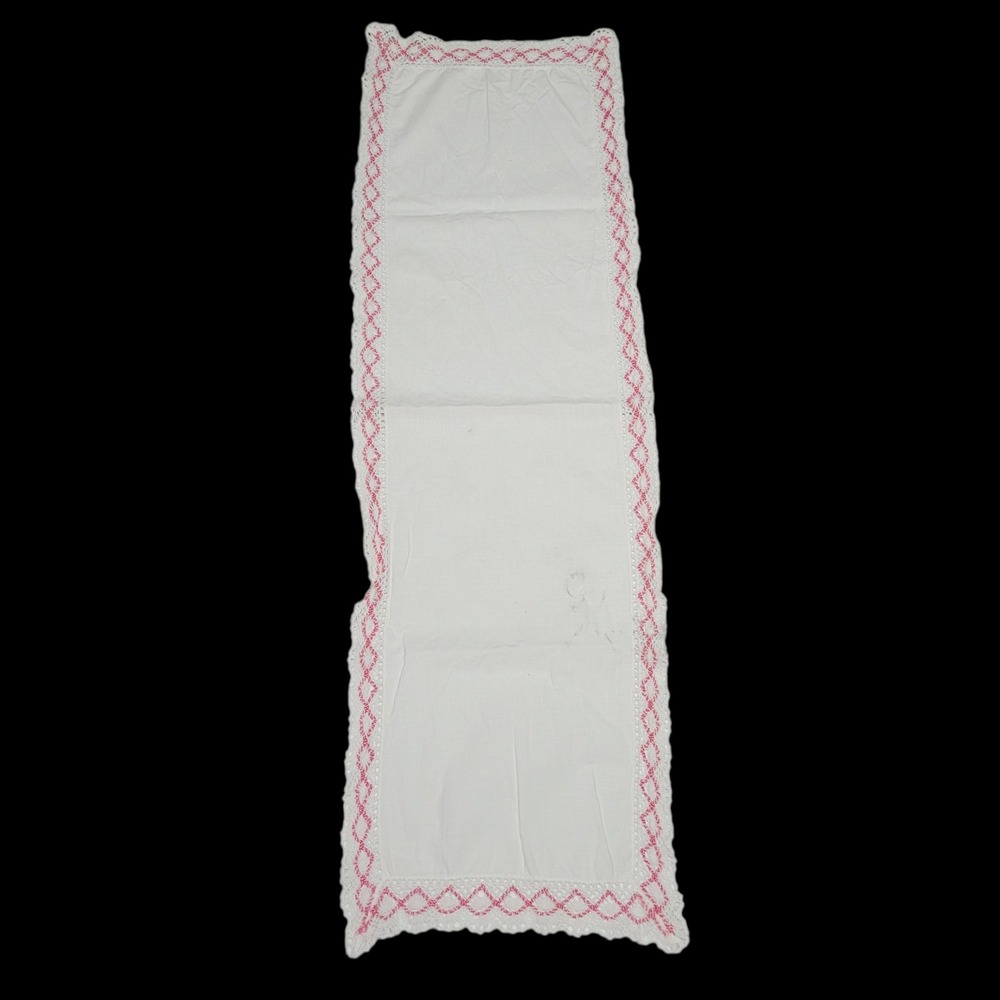 Vintage White Linen Table Runner Dresser Scarf Pink Crochet Lace Trim Scallop